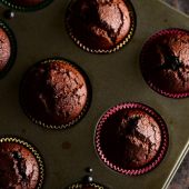 mustika sokolaadi muffinid