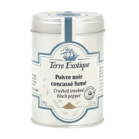 Suitsune purustatud must pipar