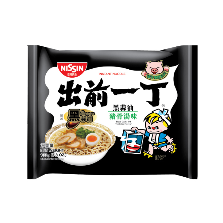Kiirnuudlid musta küüslaugu tonkotsu